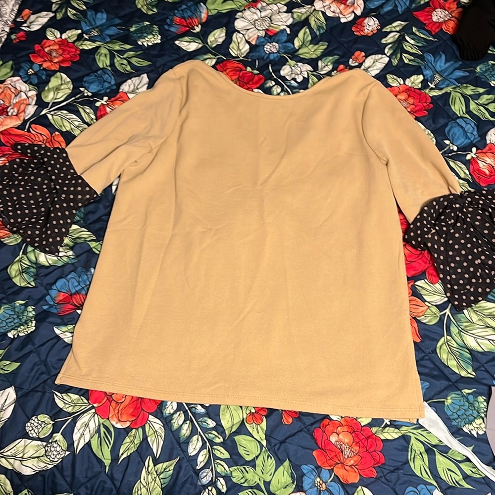 Medium top